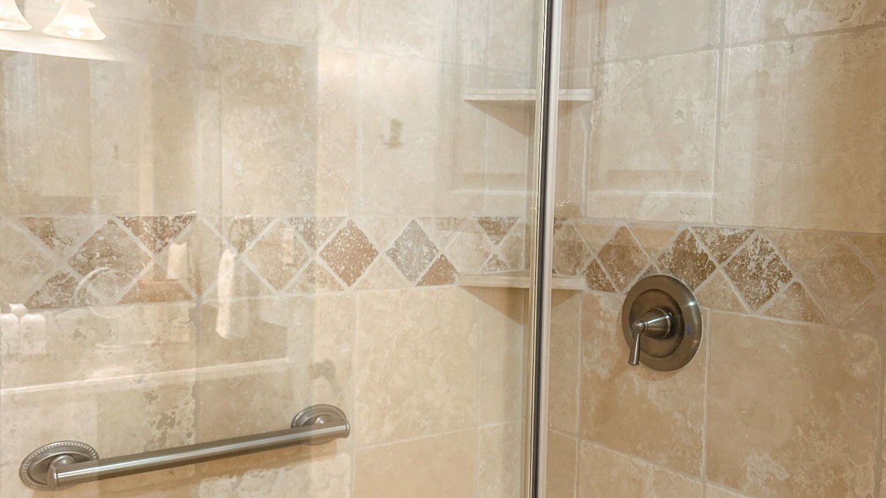 Photo of Bathroom in Highland Lake Estates