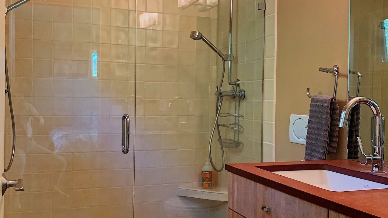Photo of Bathroom in Stinson Beach