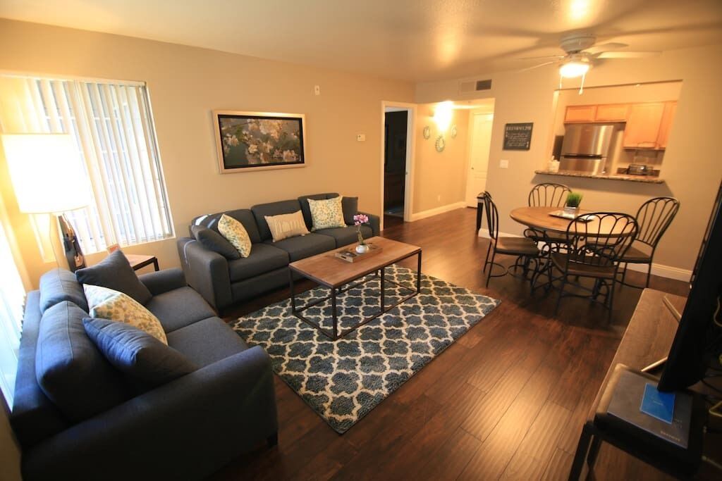 Photo of Livingroom in South Shores