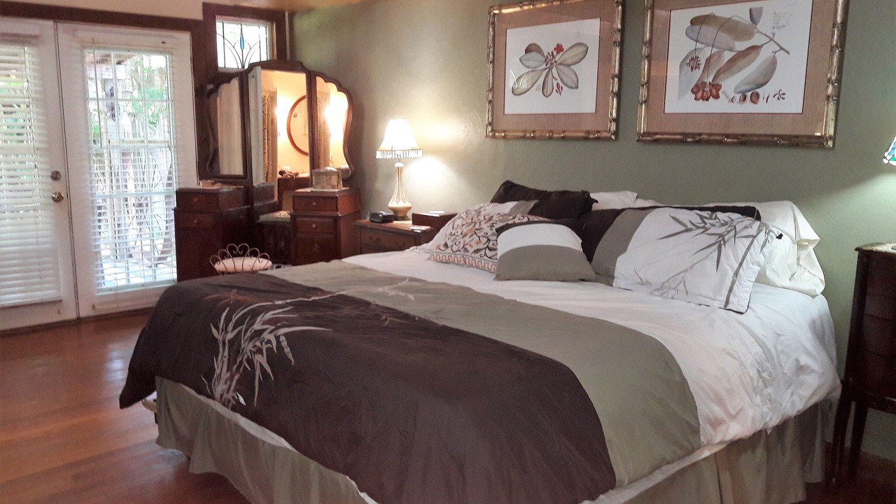 Photo of Bedroom in Bacliff
