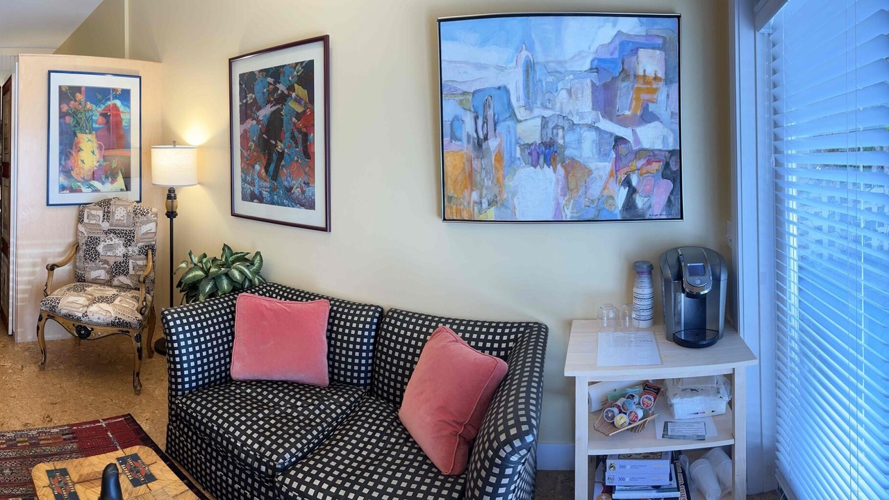 Photo of Livingroom in Saugatuck