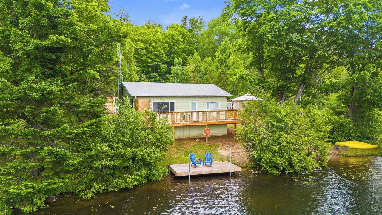 Photo of Outdoor in Harcourt