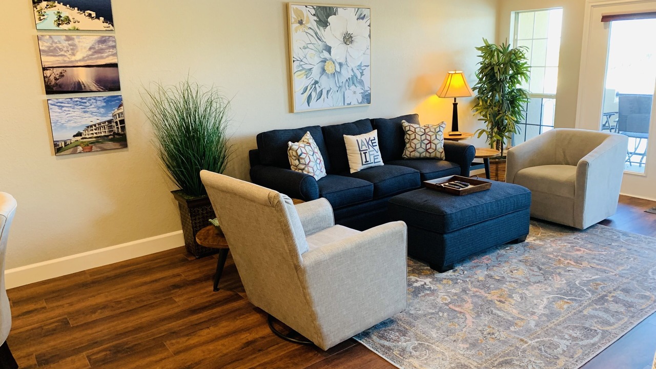 Photo of Livingroom in Highland Lake Estates