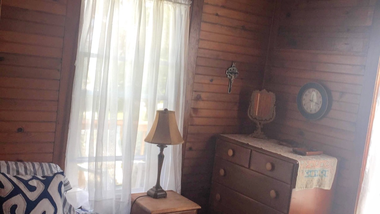 Photo of Bedroom in Humarock