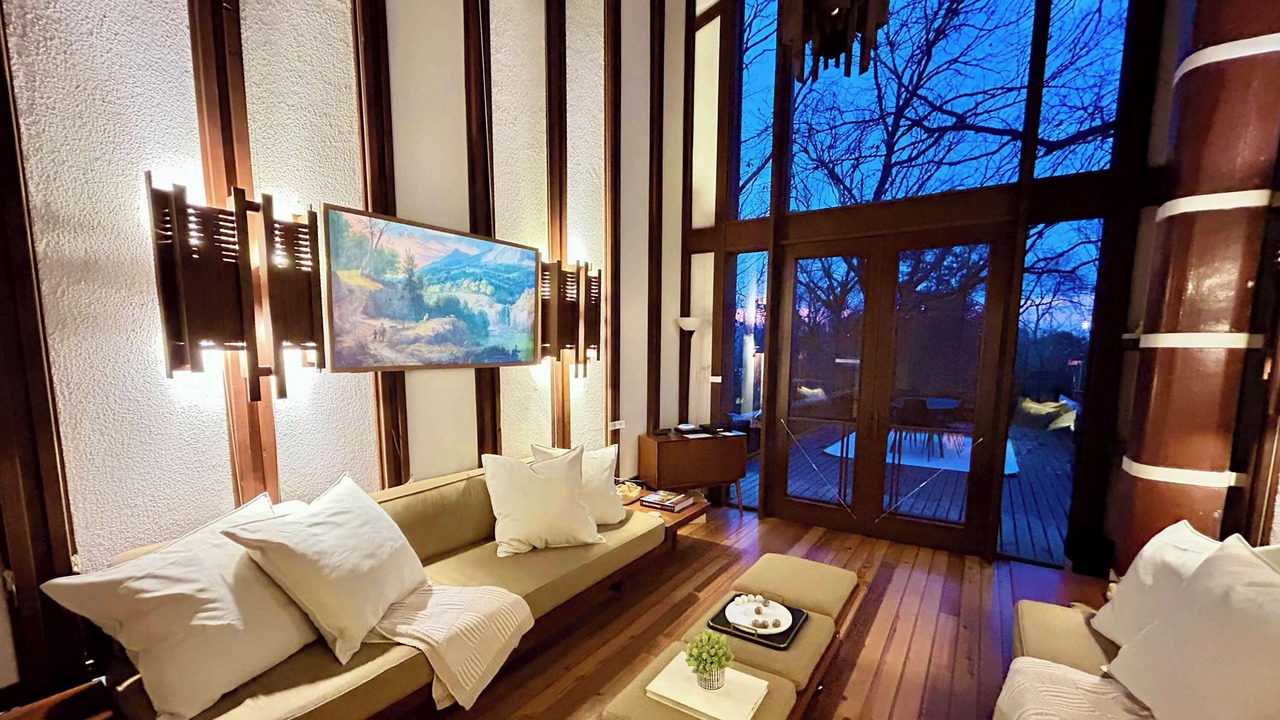 Photo of Livingroom in Eden Isle
