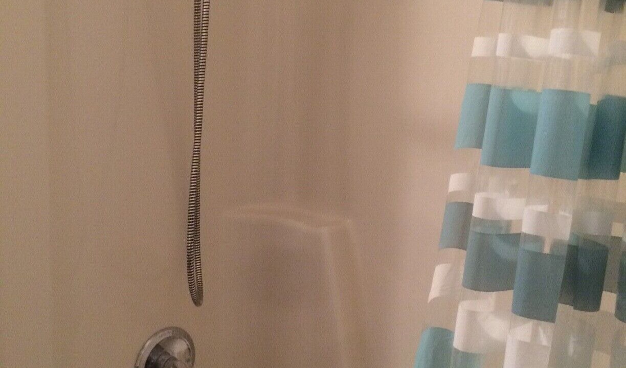 Photo of Bathroom in Elma