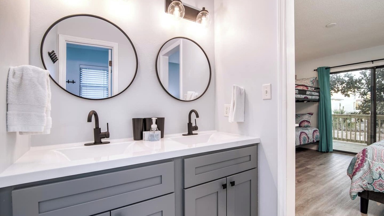 Photo of Bathroom in Crystal Beach