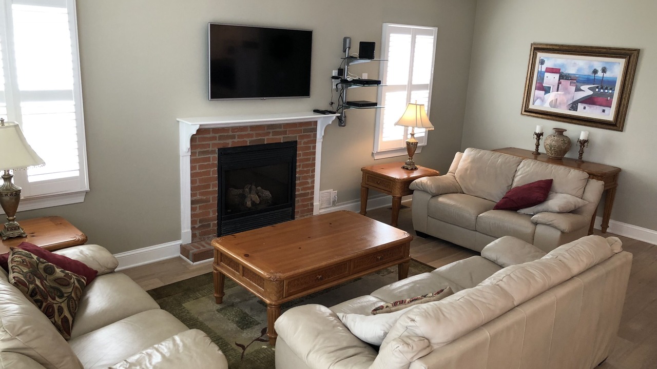 Photo of Livingroom in Gardens