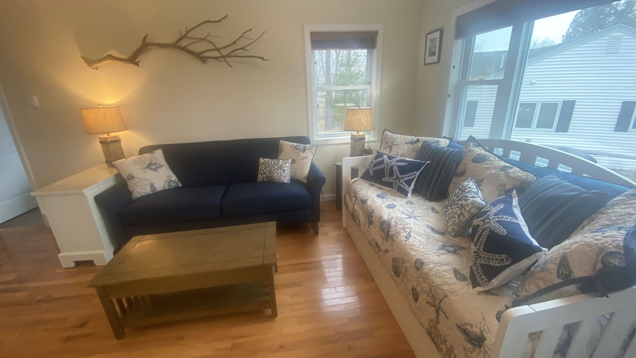 Photo of Livingroom in Ogunquit