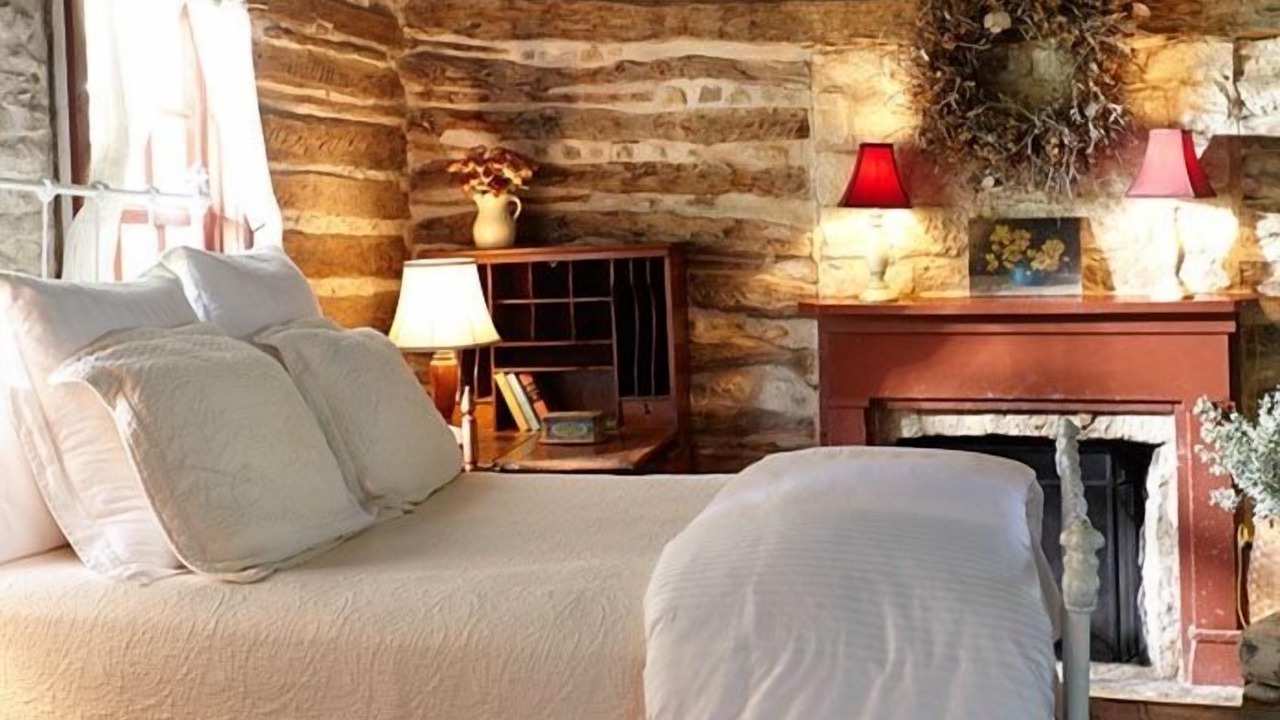 Photo of Bedroom in Fredericksburg