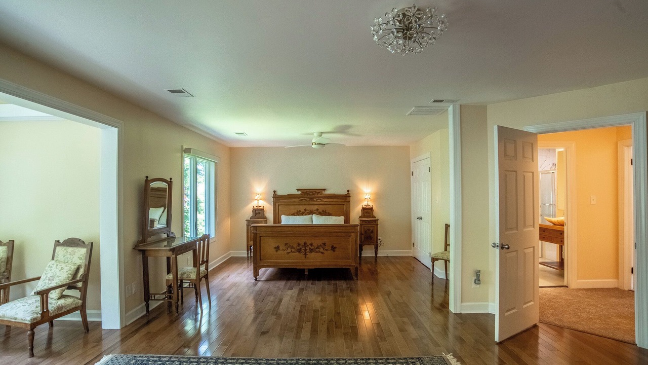 Photo of Bedroom in Cape Charles
