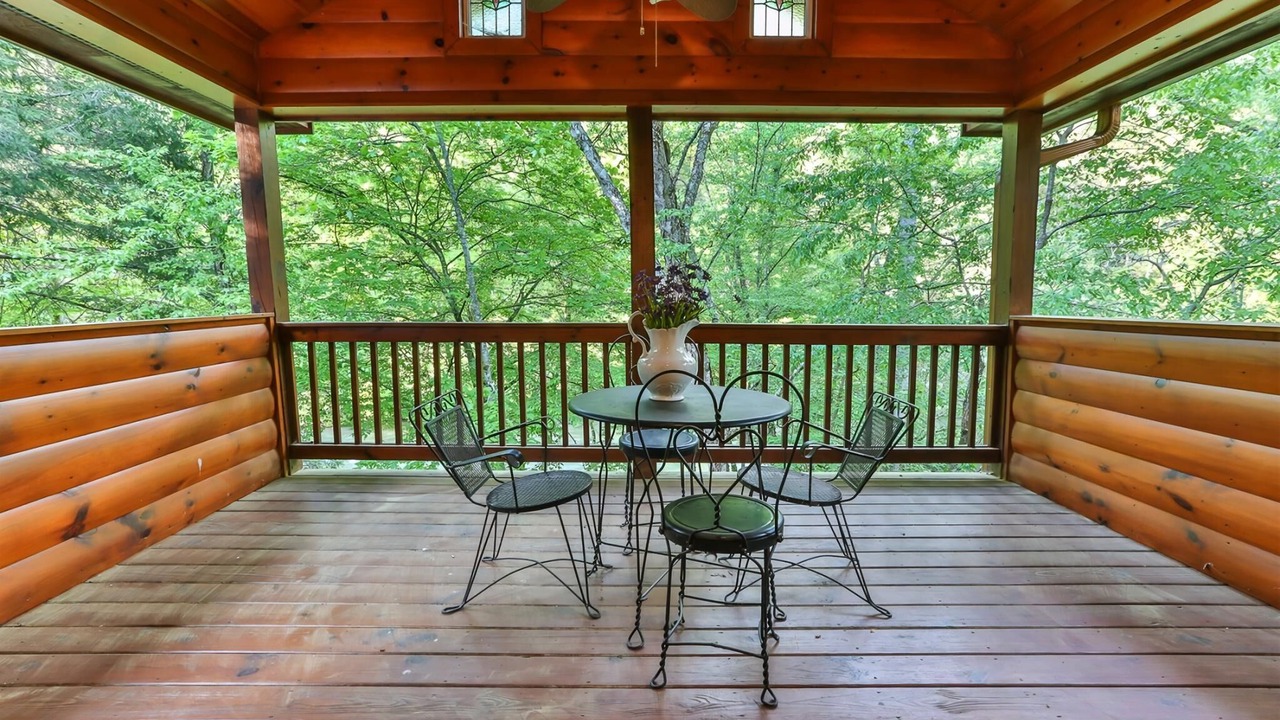 Photo of Patio Balcony in East Ellijay