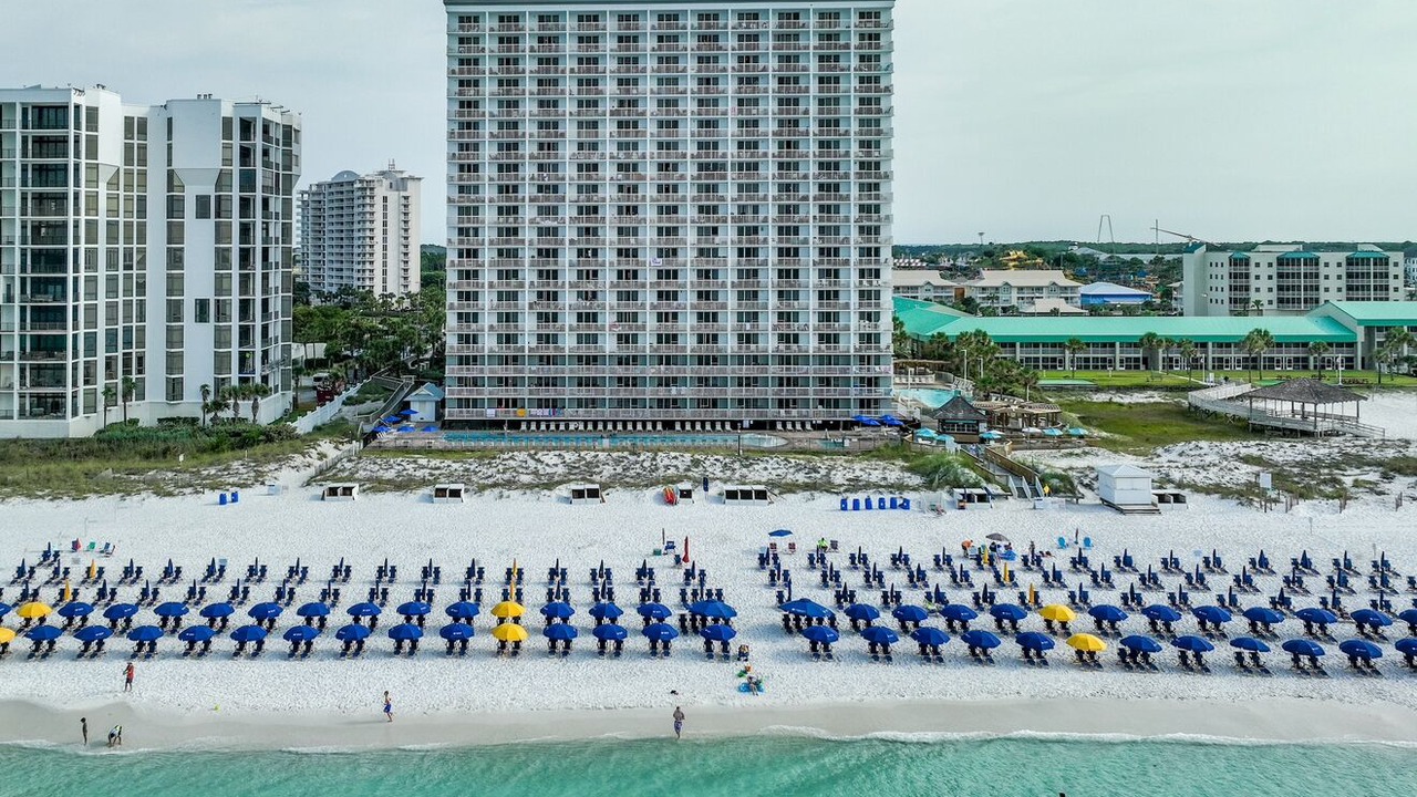 Photo of Others in Destin