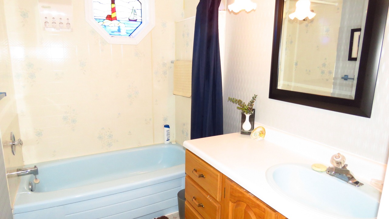 Photo of Bathroom in Lot 16