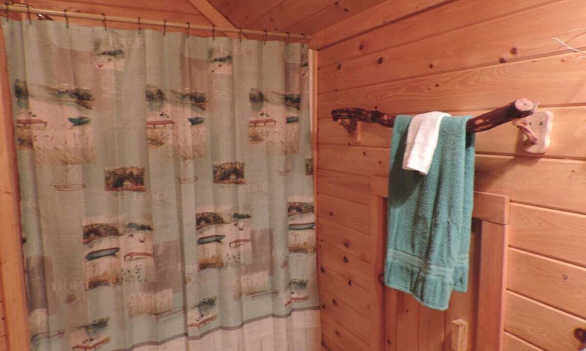 Photo of Bathroom in Ellijay