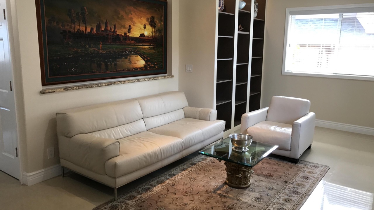 Photo of Livingroom in Makakilo City