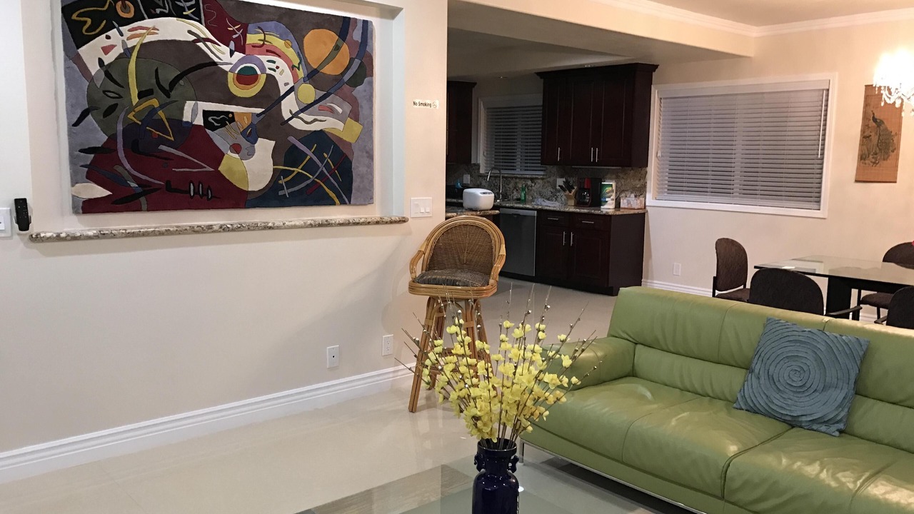 Photo of Livingroom in Makakilo City