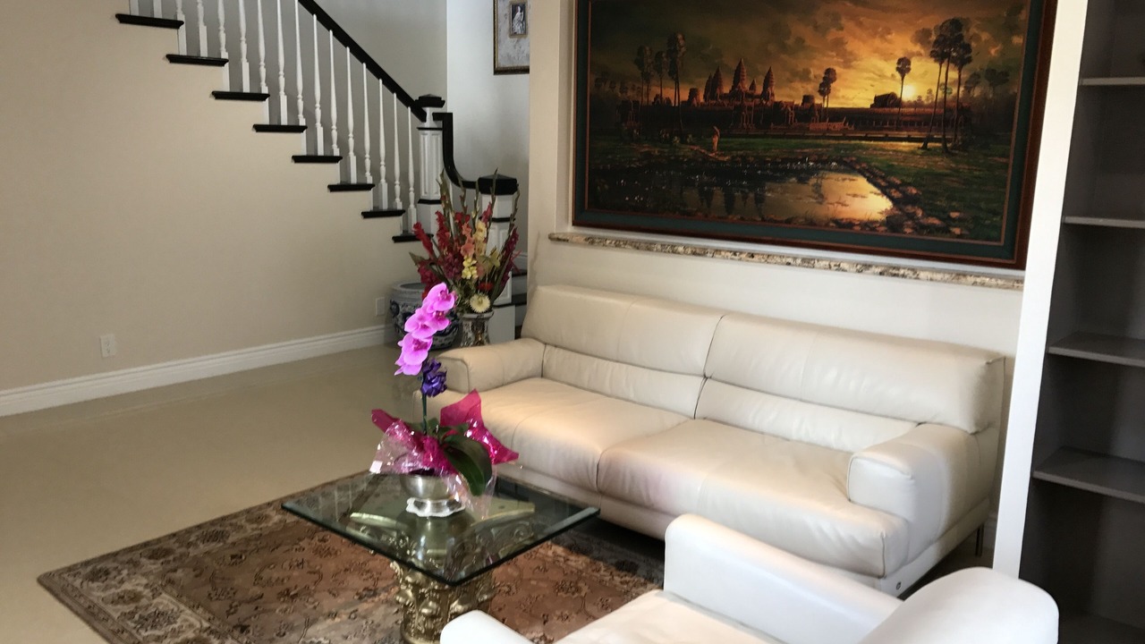 Photo of Livingroom in Makakilo City