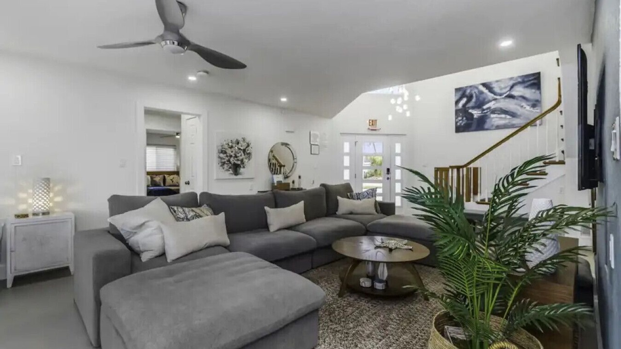 Photo of Livingroom in Indian Rocks Beach