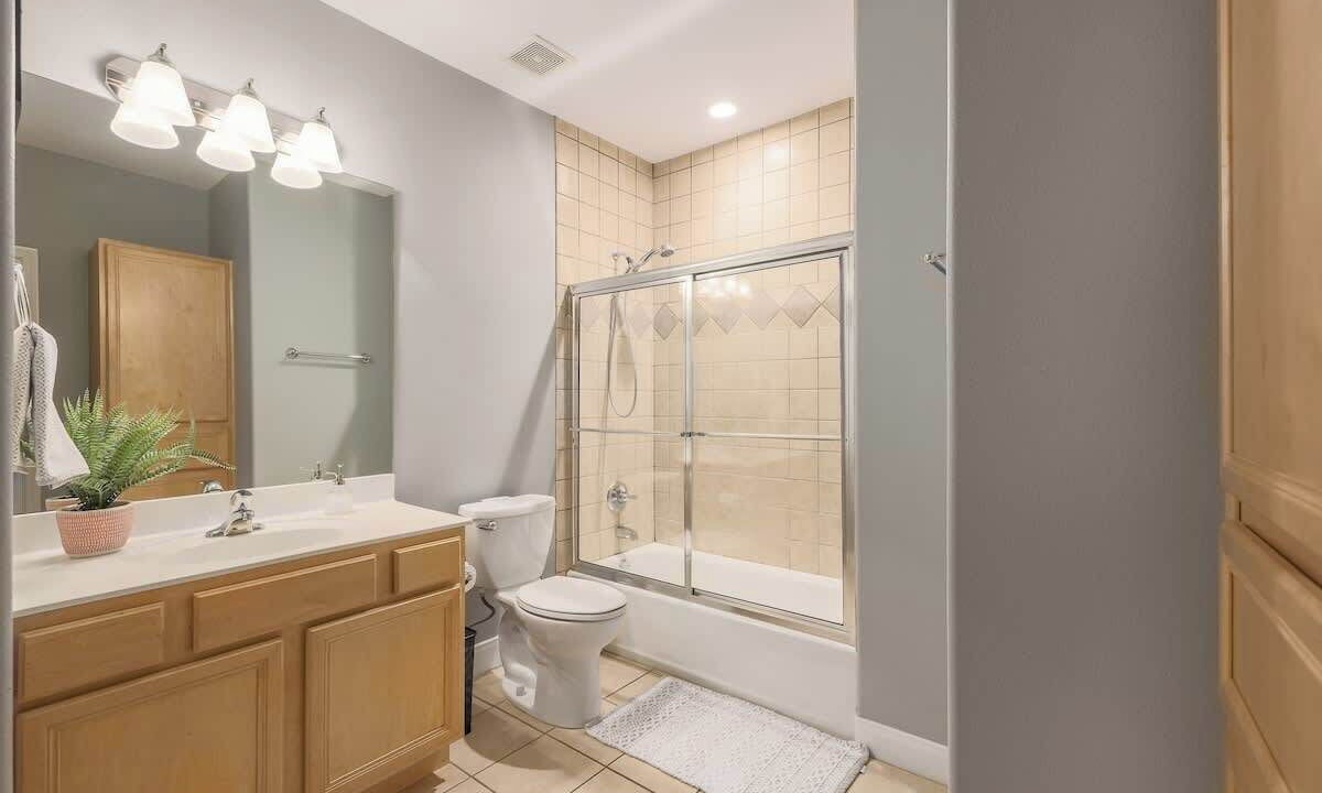 Photo of Bathroom in Bouldin