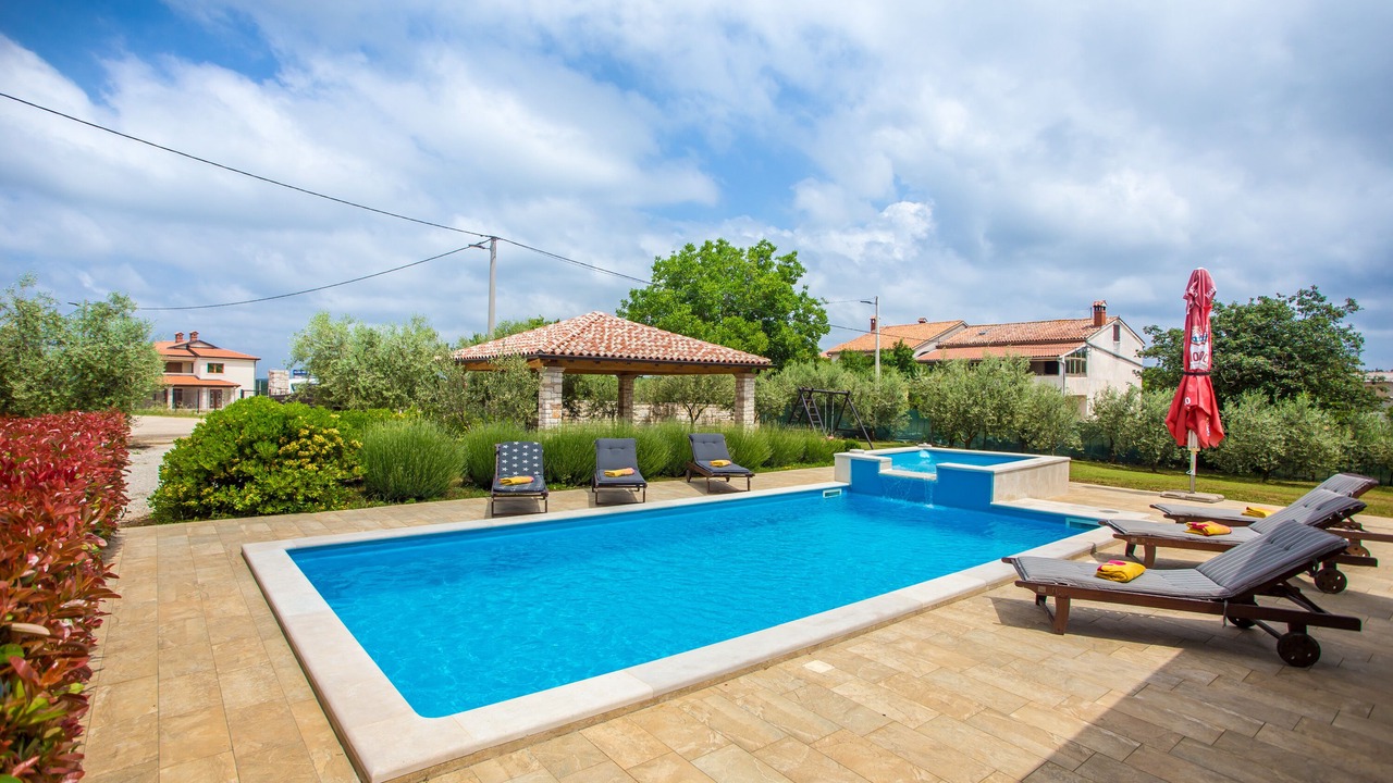 Photo of Outdoor in Medvidici