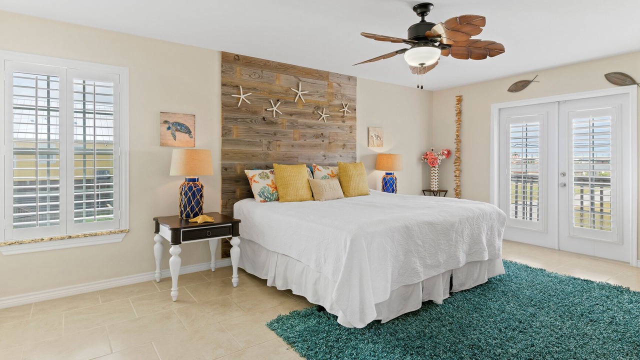 Photo of Bedroom in North Beach