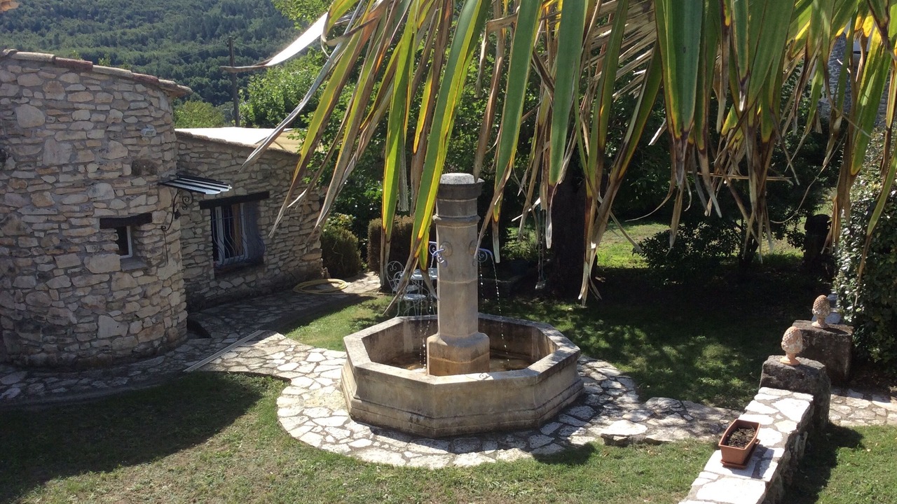 Photo of Outdoor in Saint-Michel-l'Observatoire