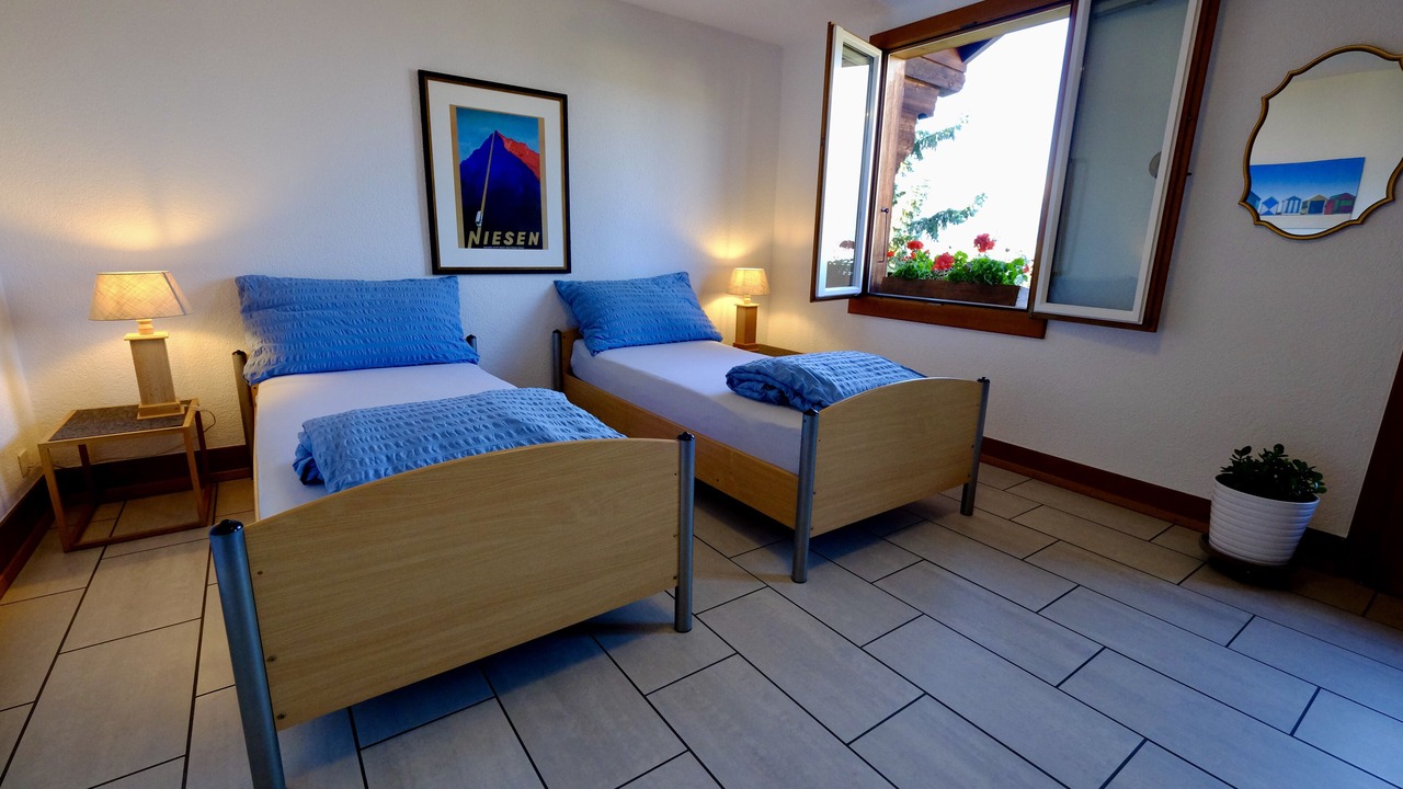 Photo of Bedroom in Oberhofen am Thunersee