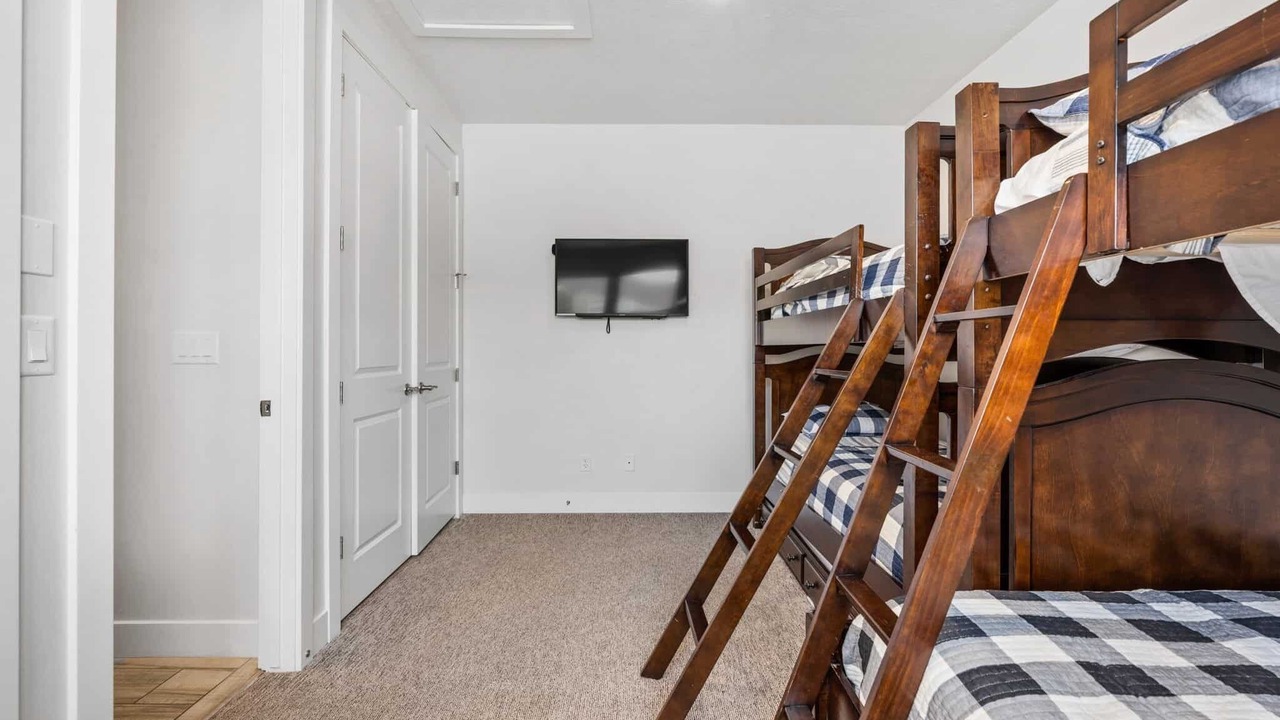 Photo of Bedroom in Santa Clara