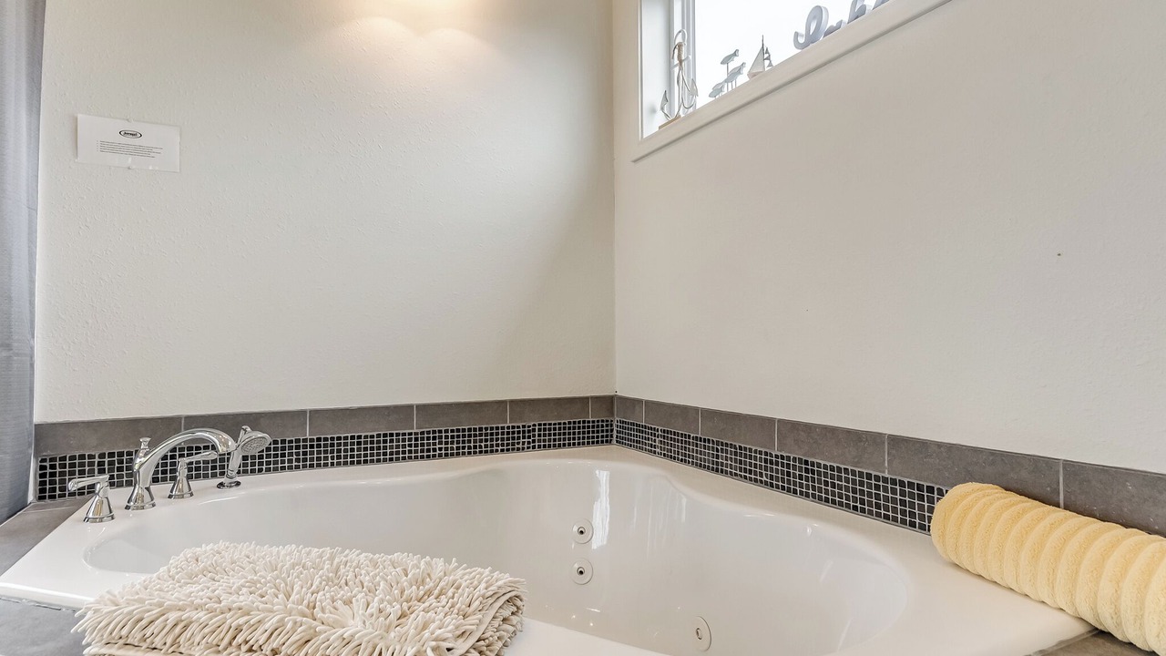 Photo of Bathroom in Longtown