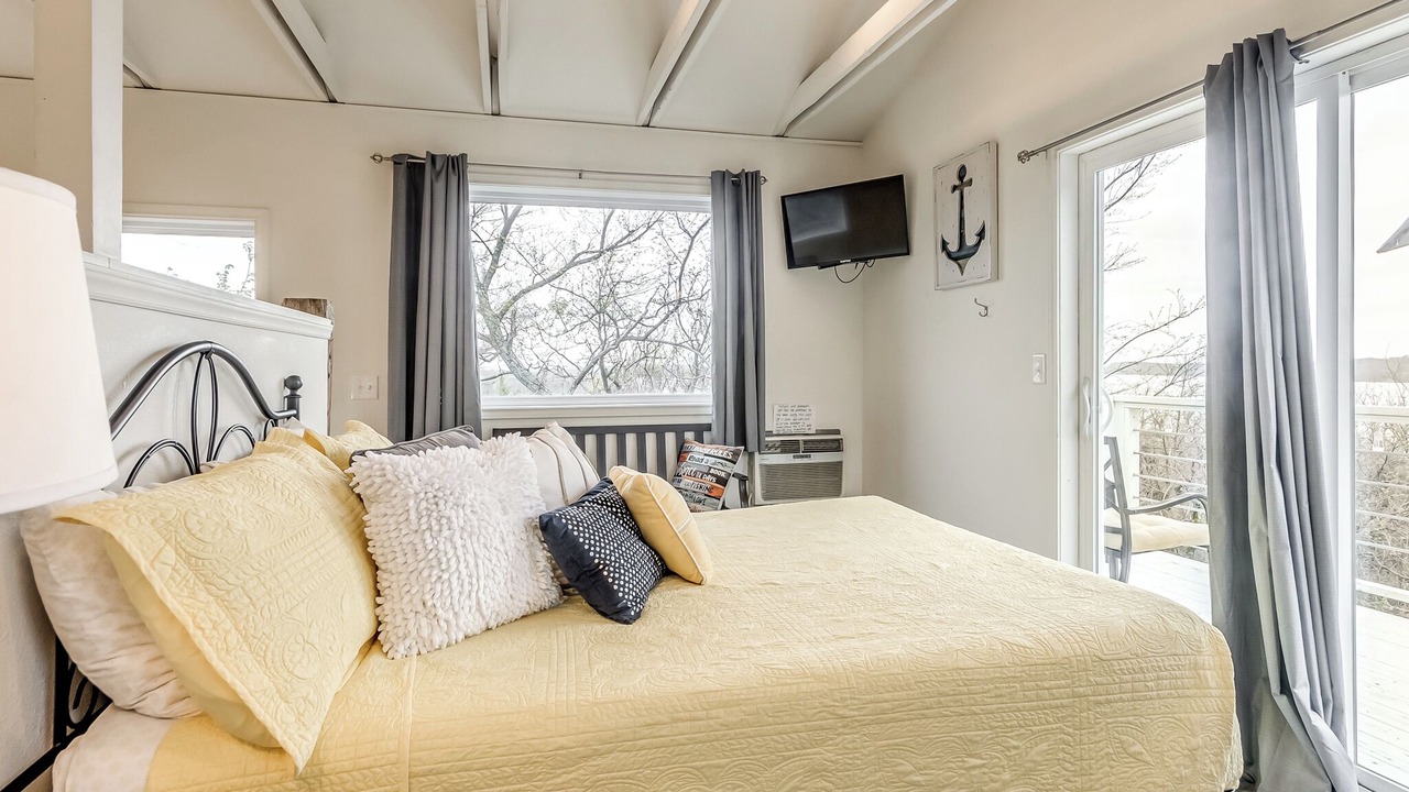Photo of Bedroom in Longtown