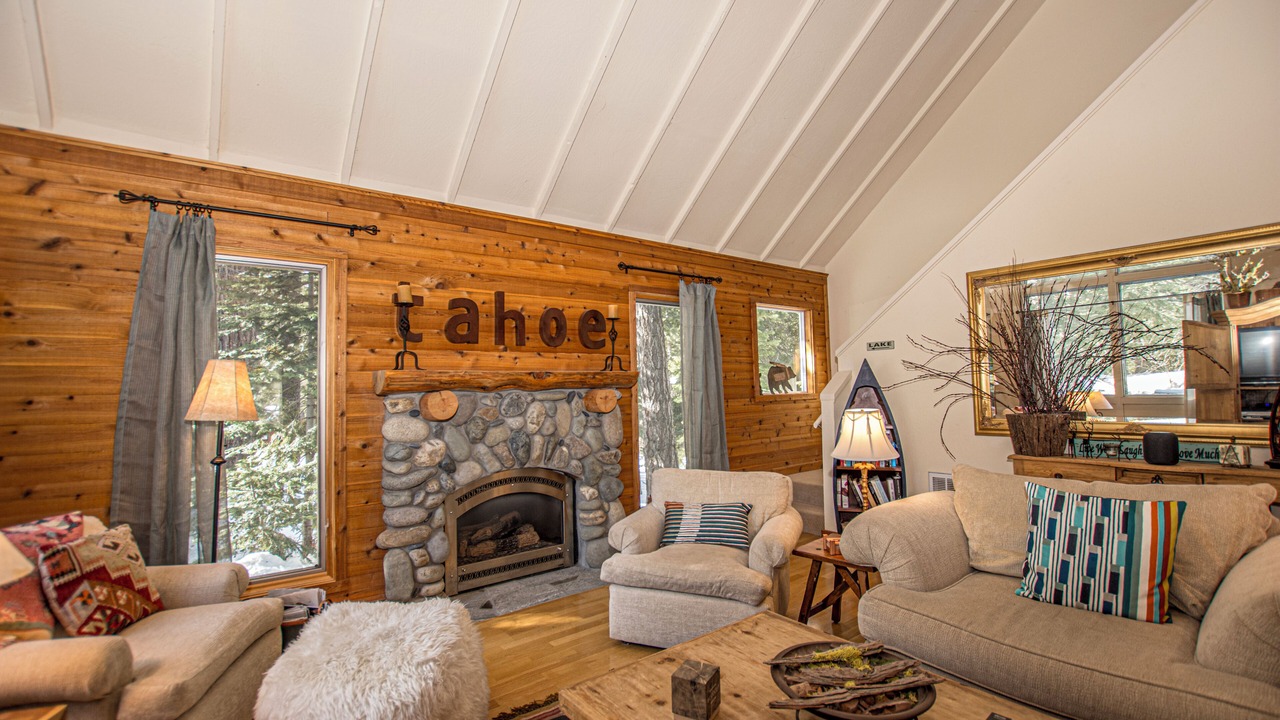 Photo of Livingroom in Tahoe City