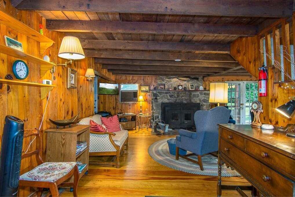 Photo of Livingroom in Pisgah Forest