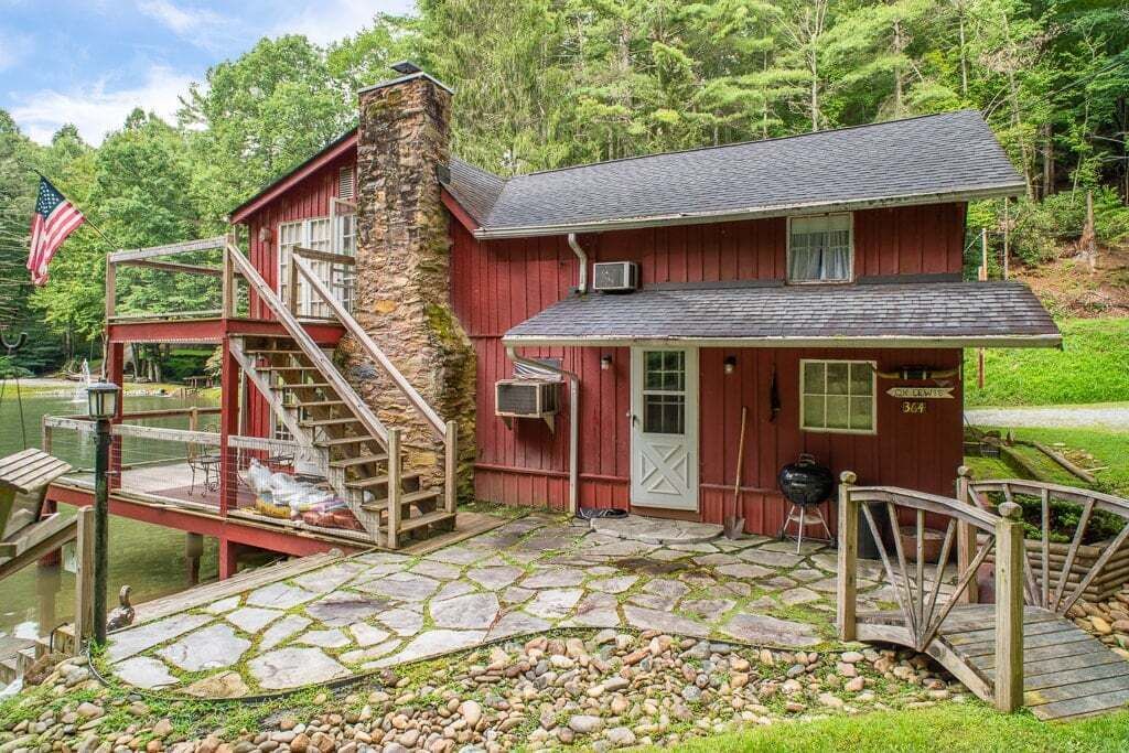 Photo of Outdoor in Pisgah Forest
