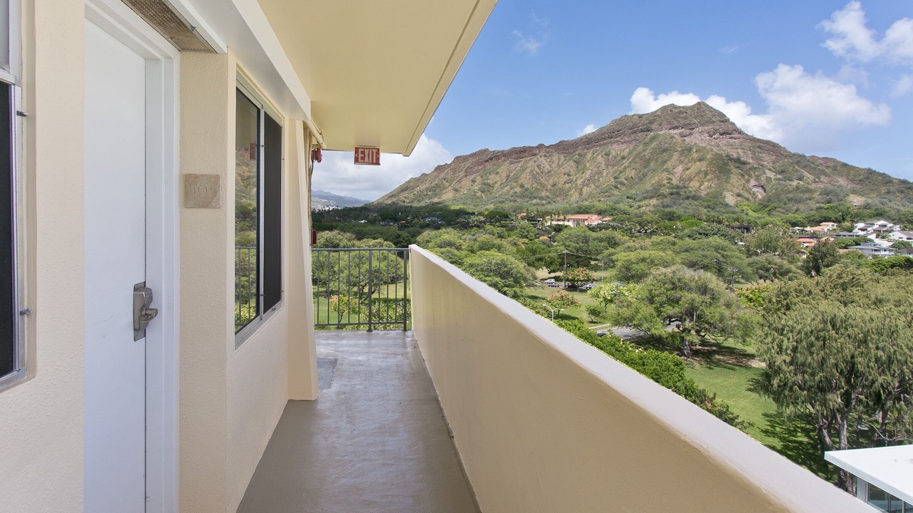 Photo of Outdoor in Diamond Head - Kapahulu - St. Louis