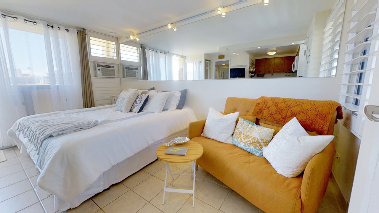 Photo of Others in Diamond Head - Kapahulu - St. Louis