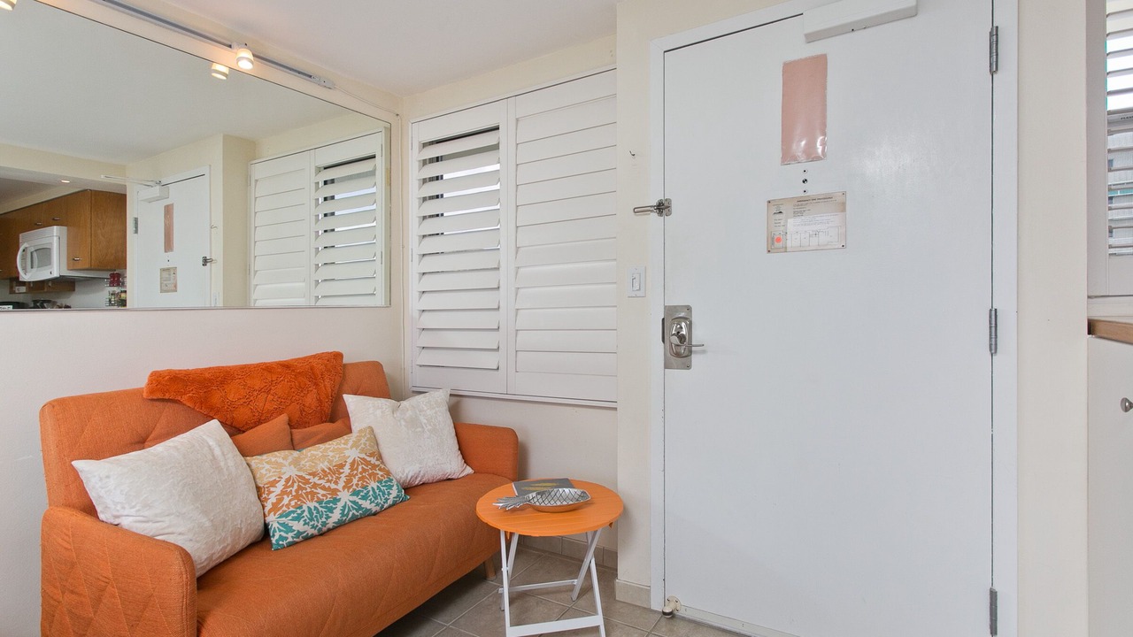 Photo of Livingroom in Diamond Head - Kapahulu - St. Louis