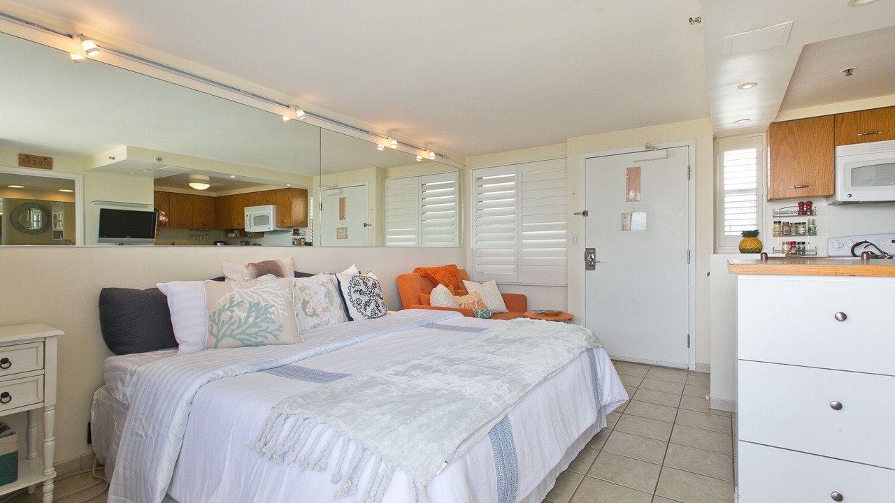 Photo of Bedroom in Diamond Head - Kapahulu - St. Louis