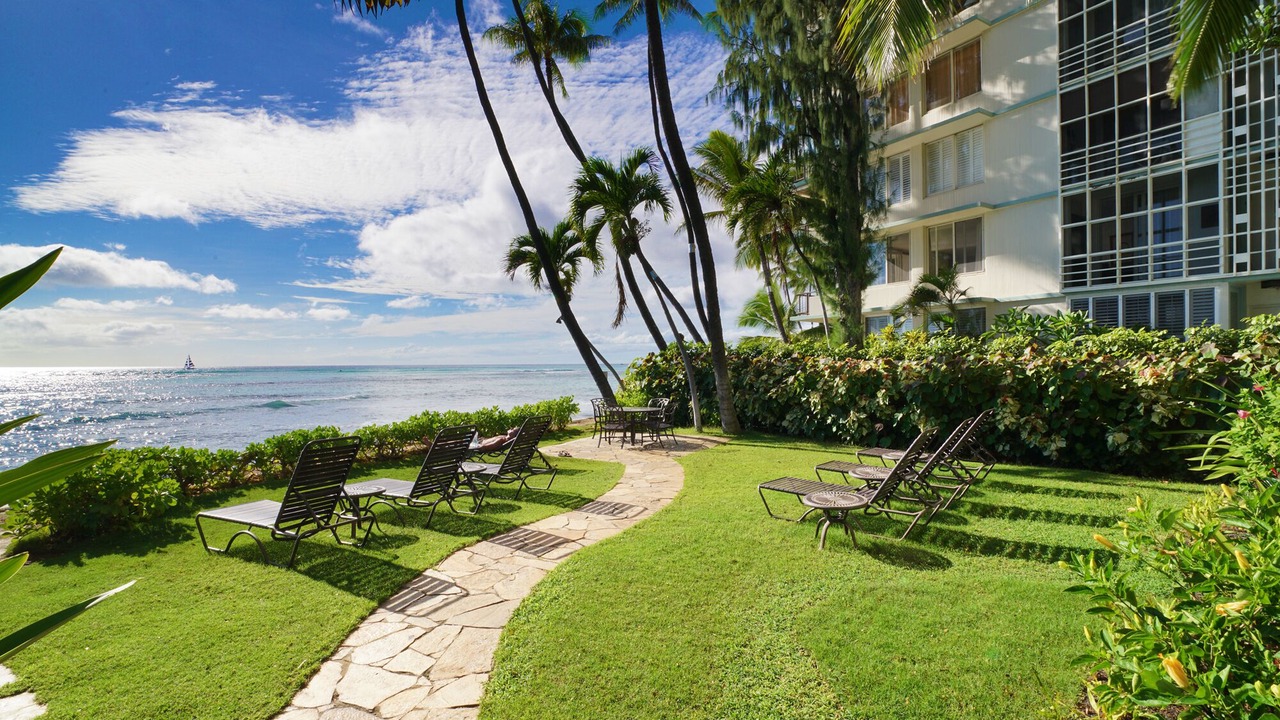 Photo of Patio Balcony in Diamond Head - Kapahulu - St. Louis