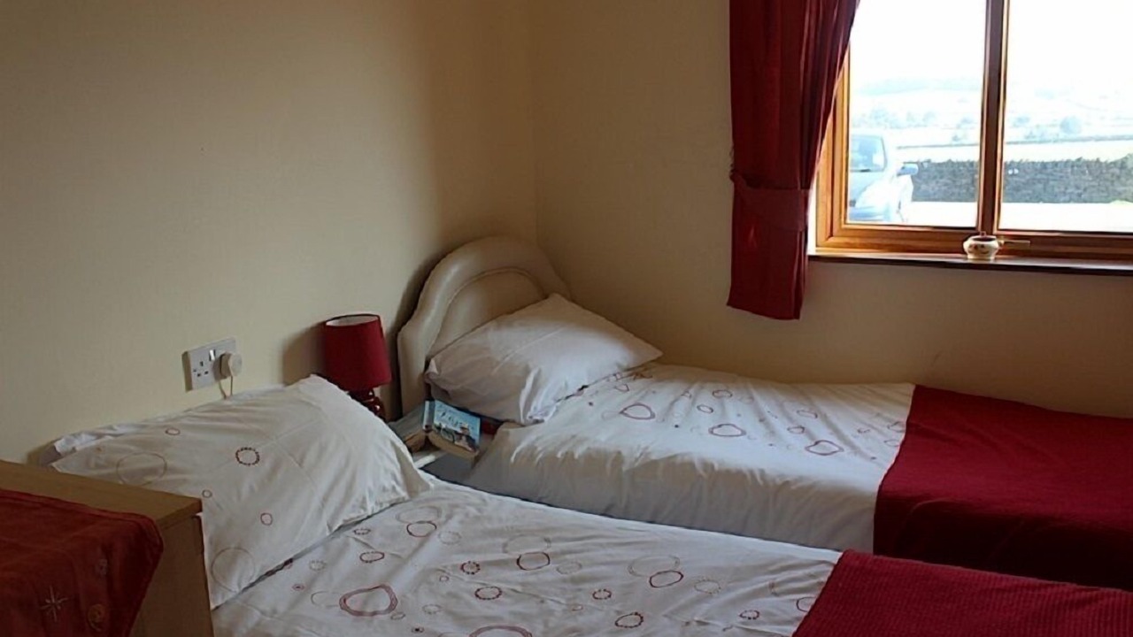 Photo of Bedroom in Flouch
