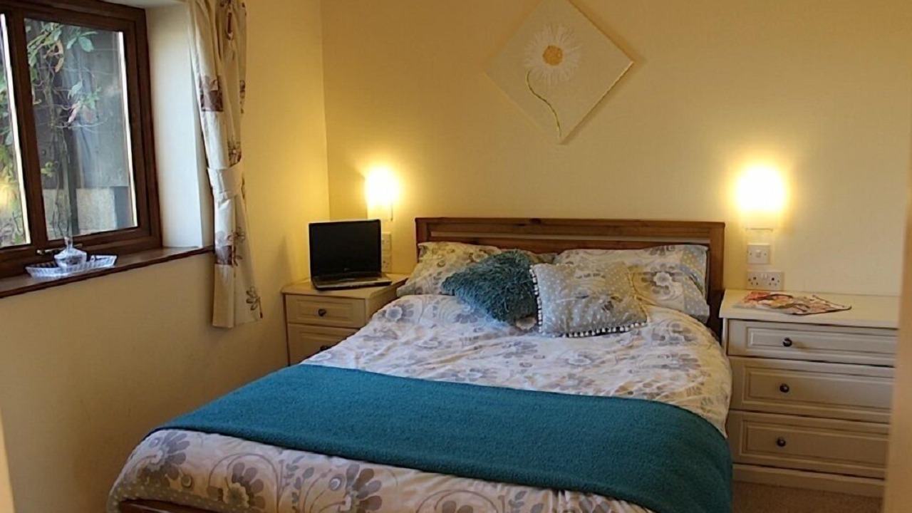 Photo of Bedroom in Flouch