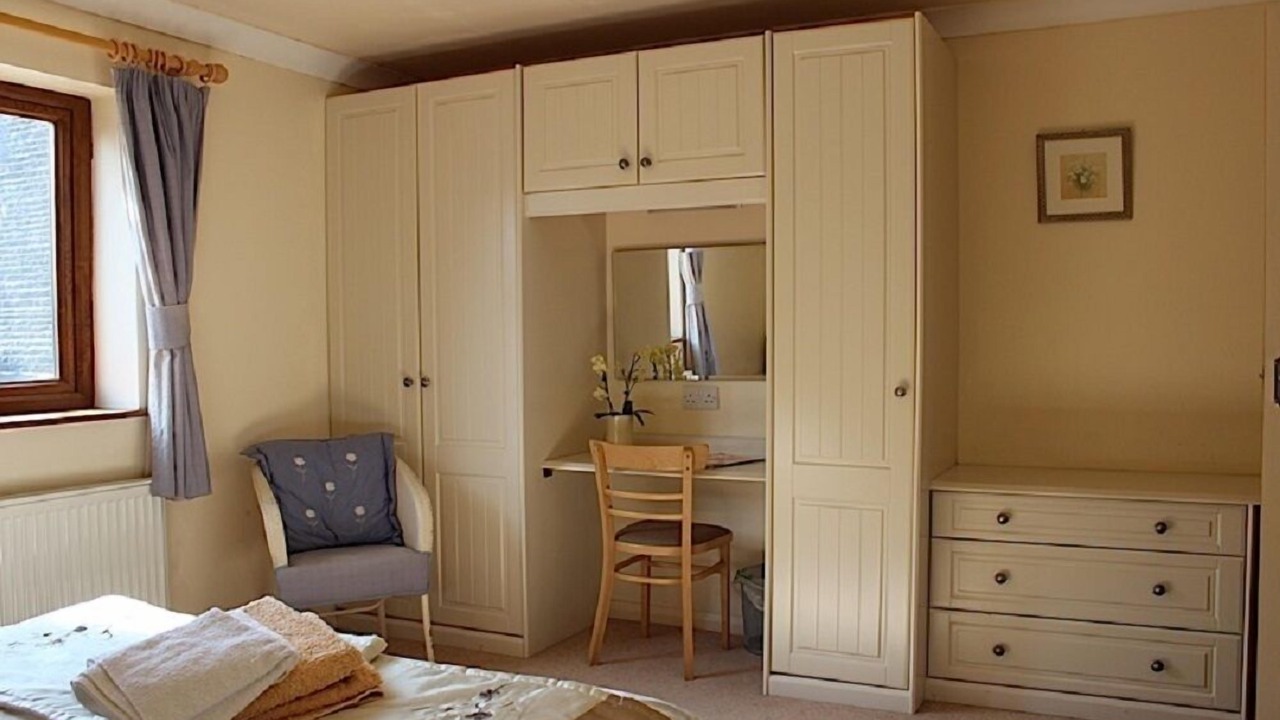 Photo of Bedroom in Flouch