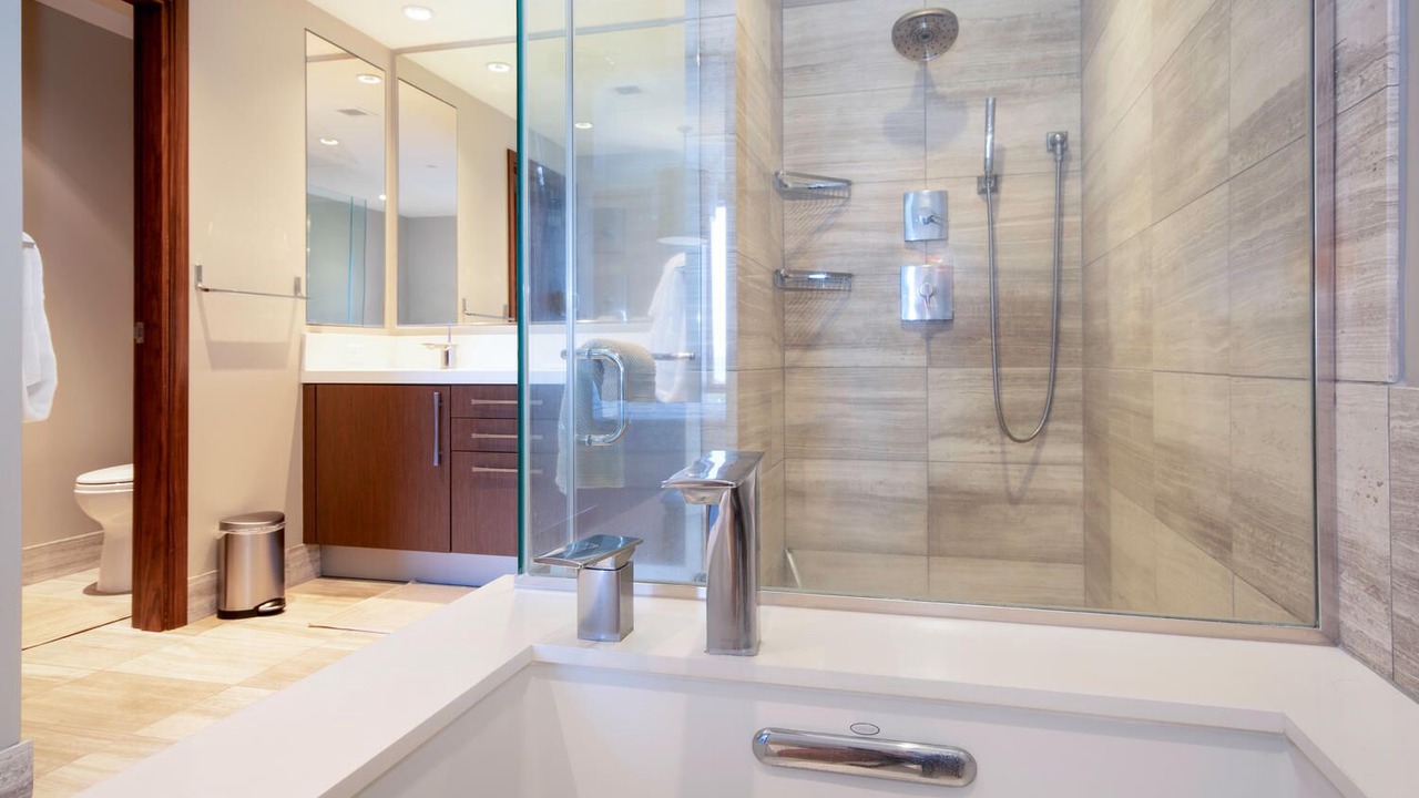 Photo of Bathroom in Ala Moana