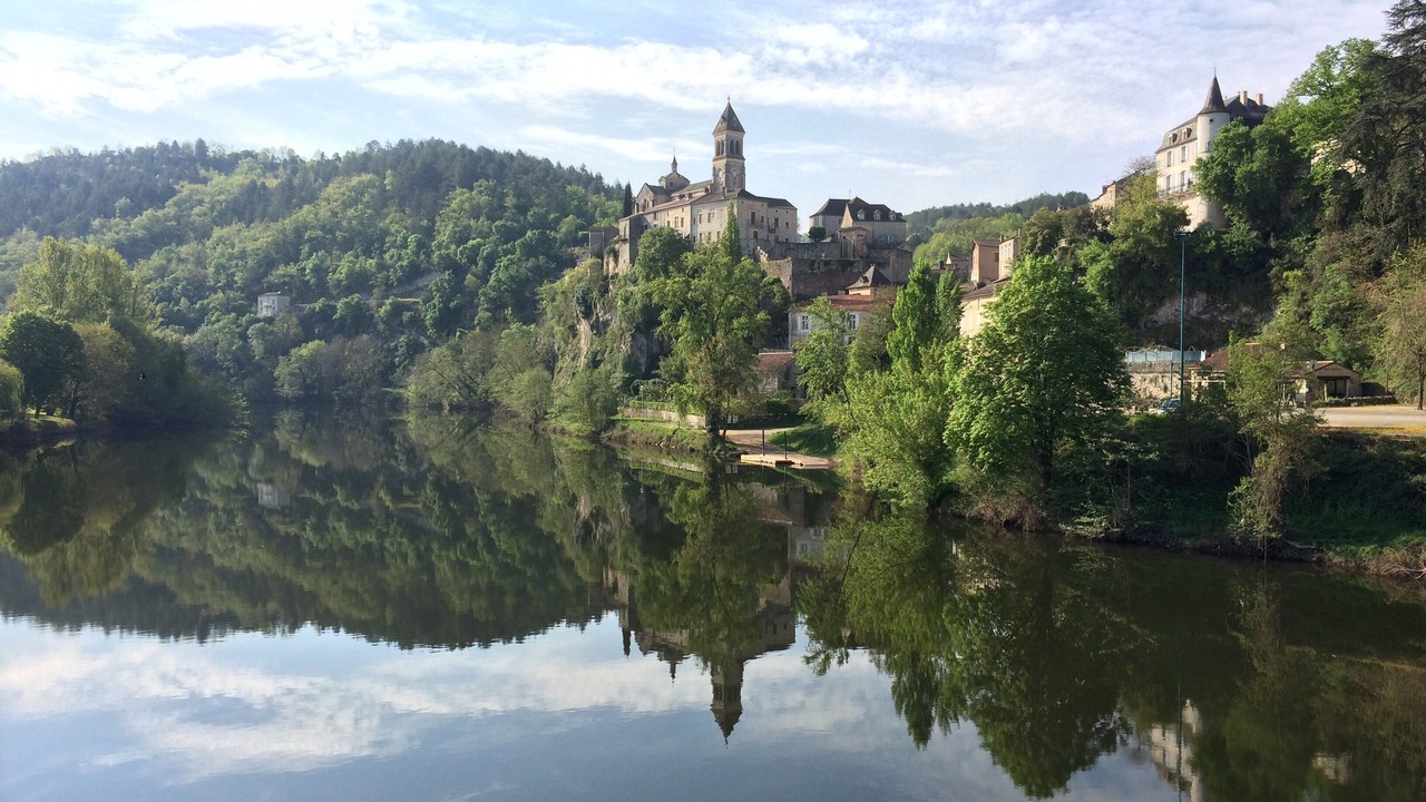 Photo of Others in Albas