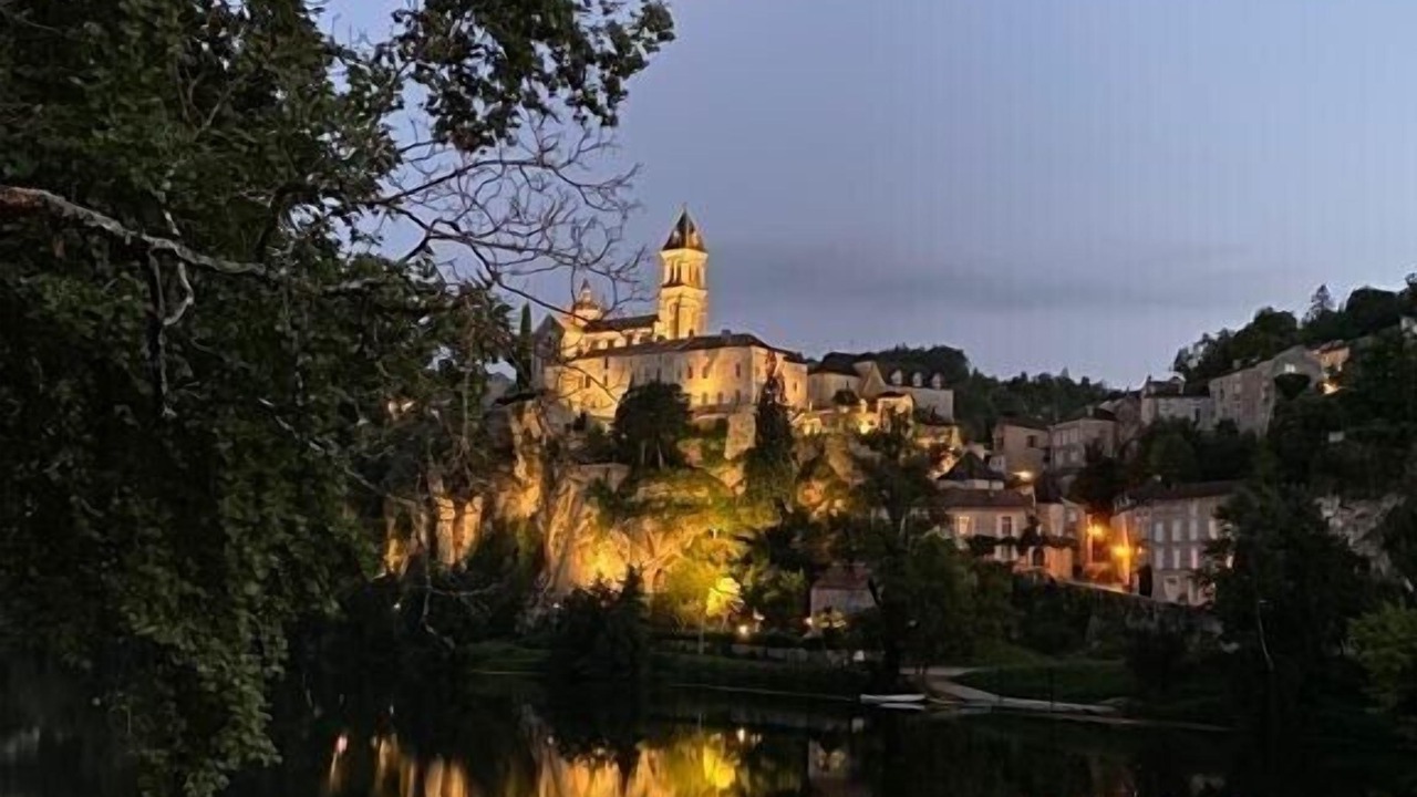 Photo of Outdoor in Albas