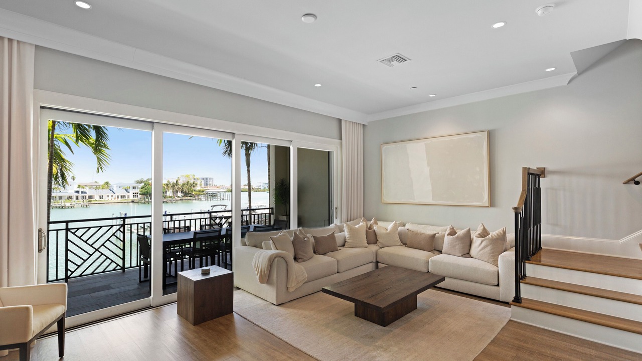 Photo of Livingroom in Clearwater Beach
