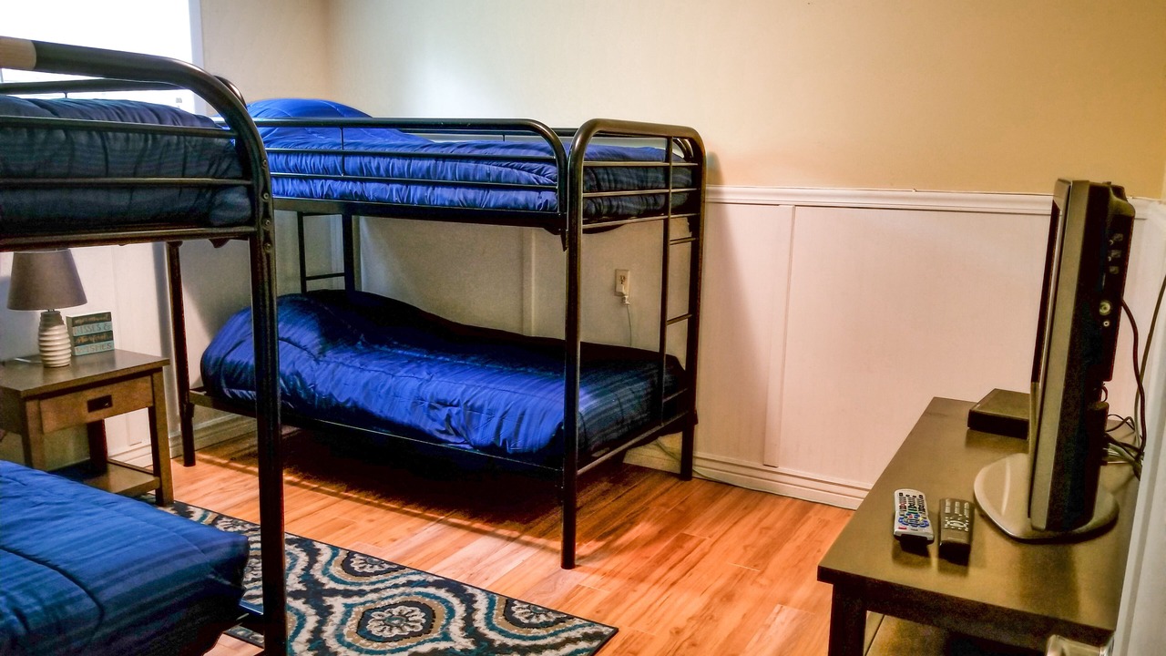 Photo of Bedroom in Oceanside