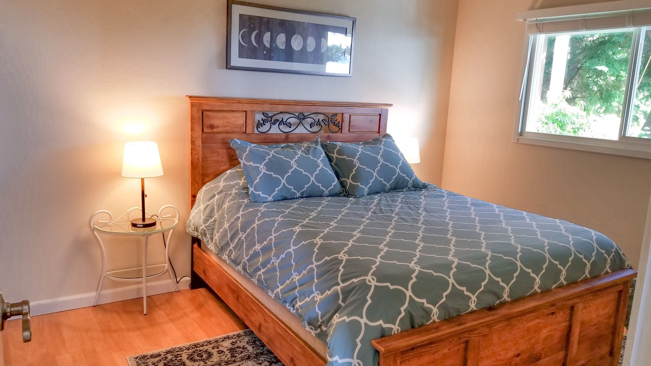 Photo of Bedroom in Oceanside