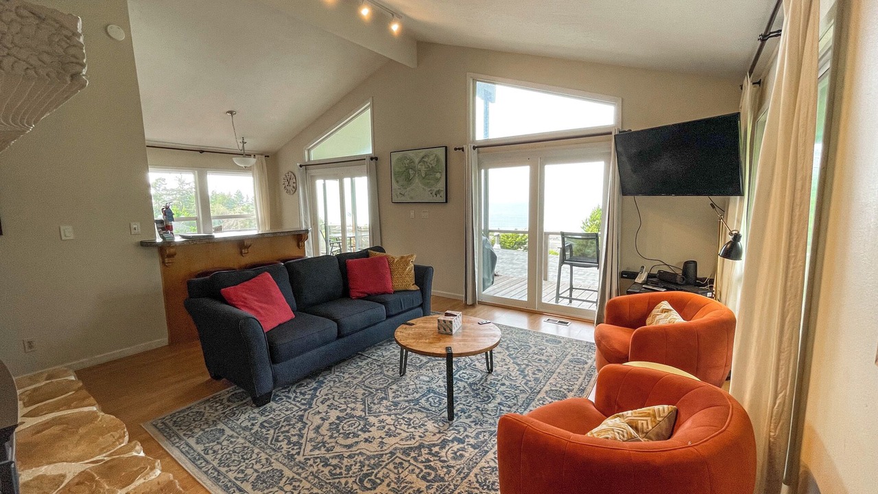 Photo of Livingroom in Oceanside
