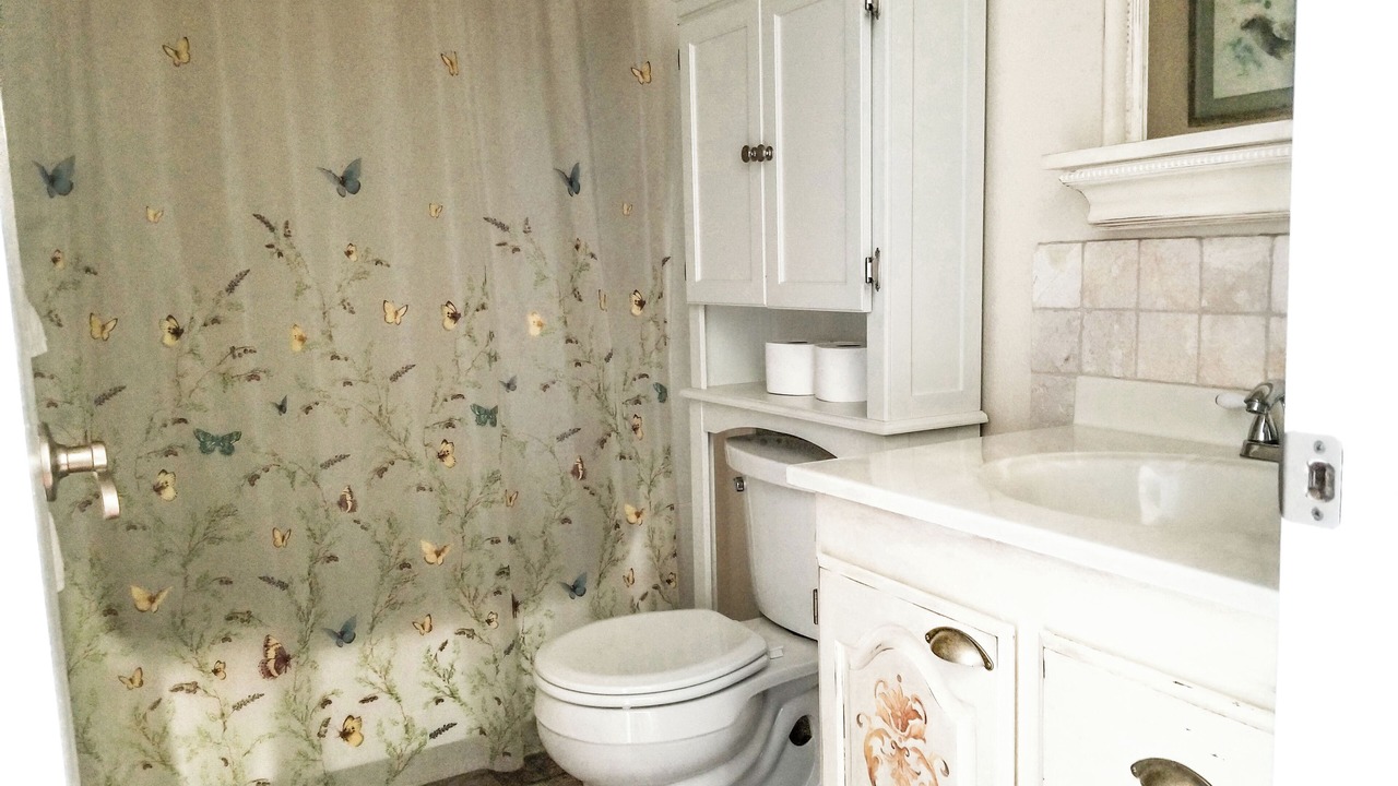 Photo of Bathroom in Oceanside